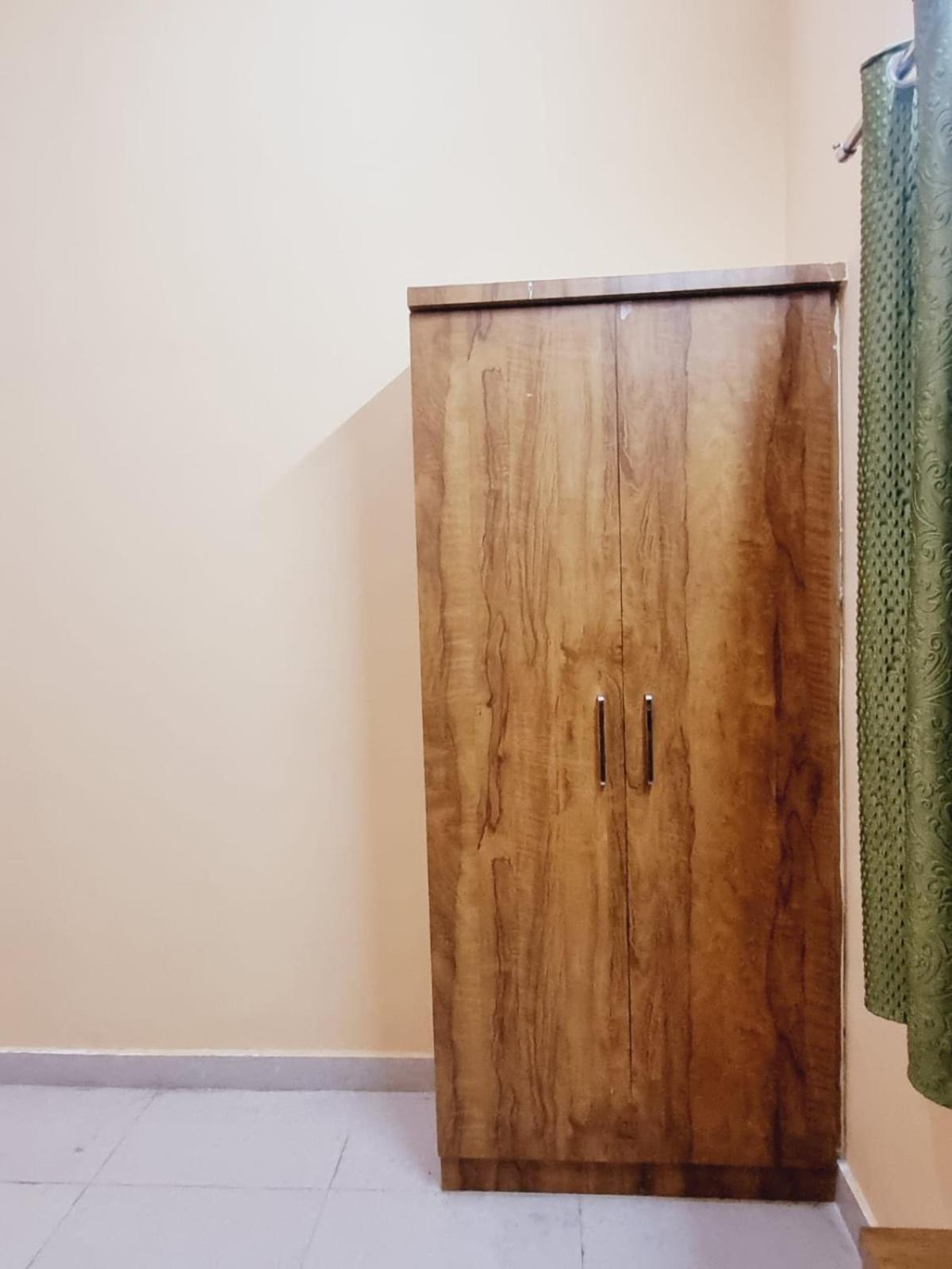 Hotel Tulip Best Rated Area In Vrindavan- Free 5g Wifi, Inhouse Parking Vrindavan